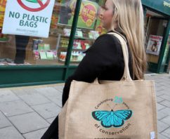 Corvallis Oregon Says Goodbye to Disposable Shopping Bags