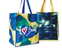 Looking for Marketing That Lasts? Custom Reusable Bags Fill Your Needs and Your Customer’s Too