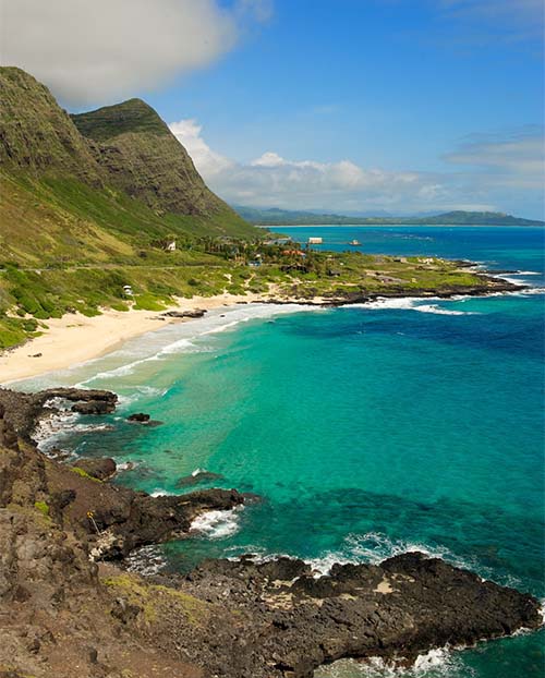 A small ocean town on the Hawaiian island of Oahu.