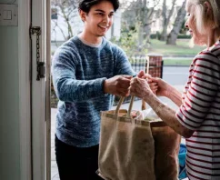 Ditching Grocery Delivery Packaging for Reusable Bags