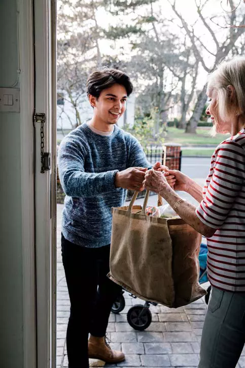 Ditching Grocery Delivery Packaging for Reusable Bags