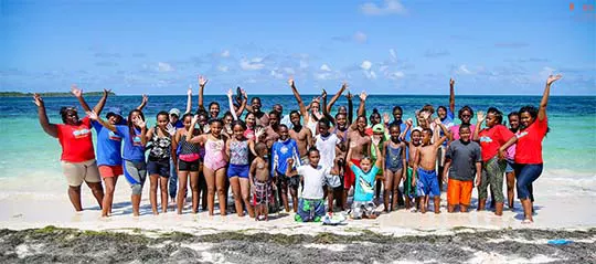 Youth Lead The Way to Plastic Bag Ban in Bahamas